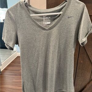 Nike Women's Short Sleeve Gray Tee